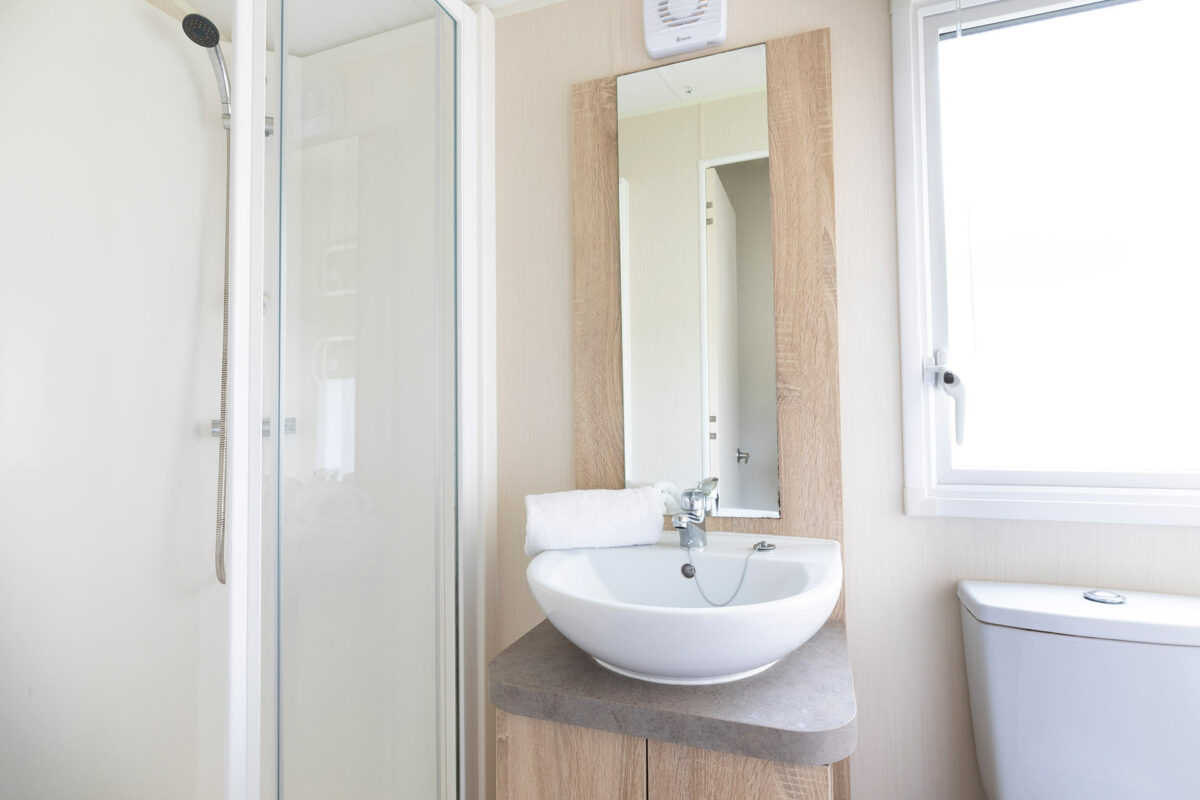 Crisp and clean shower room in the Casario premier caravan at Welcome Family Holiday Park