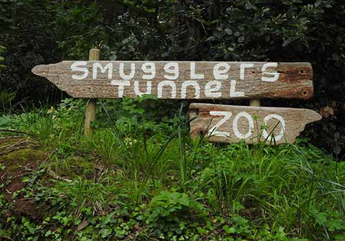 Smugglers Tunnel Zoo Sign